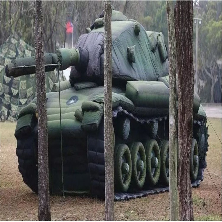 金湾军用充气坦克